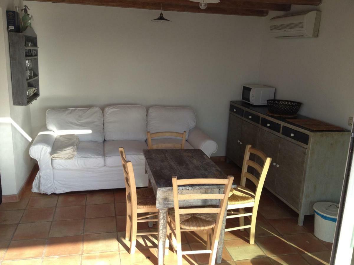 Soqquadro Art&Relax - Spotorno Apartment Exterior photo